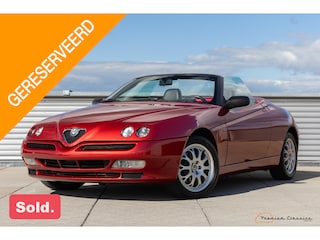Alfa Romeo Spider 3.0-12V V6 L | 37.000KM | First Swiss Owner | A1 Condition