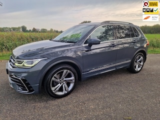 Volkswagen Tiguan 1.5 TSI R-Line, trekhaak, 1e eigenaar