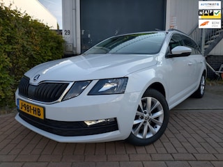 Skoda Octavia Combi 1.0 TSI Greentech Business Edition stoelverwarming