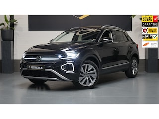 Volkswagen T-Roc 1.5 TSI Style AUTOMAAT-CAMERAFULL LED-KEYLESS-LEDER-MEMORY-PANORAMA-STOELVERWARMING-VIRTUEEL