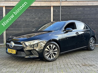 Mercedes-Benz A-klasse 180 Business Solution FM nav / Camera / Half leder / LED