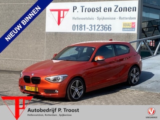 BMW 116d EDE Executive Upgrade Sportstoelen/Navigatie/Stoel en spiegelverwarming/Licht metalen velgen/Mistlampen/Privacy glass/Leder/Parkeersensoren