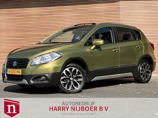 Suzuki S-Cross SX4 1.6 Exclusive Panodak / Afn. Trekhaak / Clima / Stoelverwarming