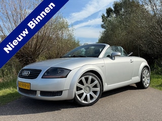 Audi TT Roadster 1.8 5V Turbo | Leder | 1e Eigenaar | 18" Velgen | Nieuwe elektrische kap! | Clima | Stoelverwarming | Cruise |