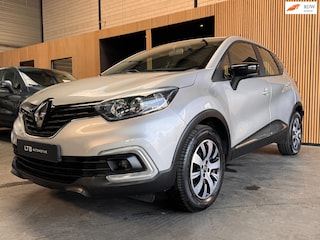 Renault Captur 1.2 TCe Limited Automaat Navi|Keyless|PDC|Airco