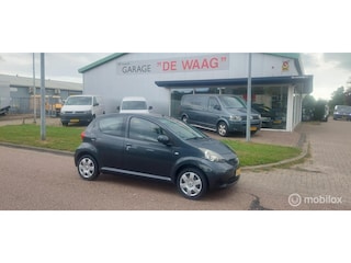 Toyota Aygo 1.0-12V + 5drs