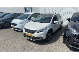 Peugeot 2008 1.2 PureTech Allure | Achterbank in delen neerklapbaar | Apple Carplay/Android Auto|telefoonintegratie premium | Bluetooth telefoonvoorbereiding
