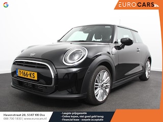 Mini Cooper 1.5 Automaat Camden Edition | Navigatie | Camera | Parkeersensoren | Cruise Controle | Virtual Cockpit | Climate Control