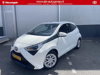 Toyota Aygo 1.0 VVT-i x-play Automaat