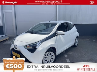 Toyota Aygo 1.0 VVT-i x-play Automaat
