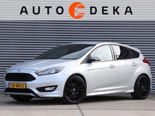 Ford Focus 1.0 EcoBoost ST-Line *Navigatie*Parkeersens.*Trekhaak*