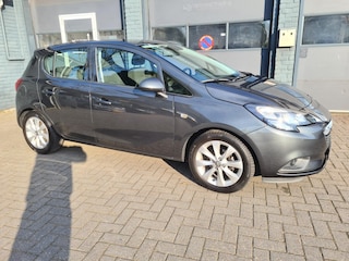 Opel Corsa 1.4 Favourite
