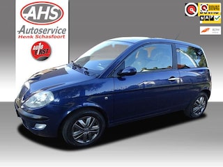 Lancia Ypsilon 1.2-16V Oro APK 13-11-2026!