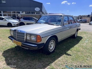 Mercedes-Benz 200-serie 200-280 230 E APK tot: 07-02-2027