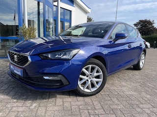 Seat Leon 1.5 TSI Style Business Intense | Facelift, Groot scherm, Navigatie, Camera + Parkeersensoren, Cruise Control!