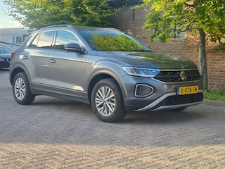 Volkswagen T-Roc 1.5 TSI Life Business