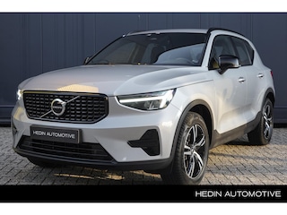 Volvo XC40 2.0 B4 Plus Dark | Trekhaak | Pilot assist | Elektrische stoelen | Harman/kardon audio | All season banden