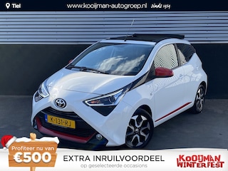 Toyota Aygo 1.0 VVT-i x-joy cabrio Sportieve auto met rode accenten en een Cabriodak! Airconditioning, achteruitrij camera, Apple Carplay/Android Auto, start/stop systeem