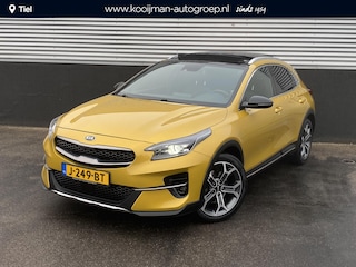 Kia XCeed 1.0 T-GDi DynamicPlusLine Nieuw geleverd en onderhouden incl: Schuif-/kanteldak, stoel- & stuurverwarming, achteruitrij camera, keyless, navigatie, Apple CarPlay/Android Auto, cruise control,