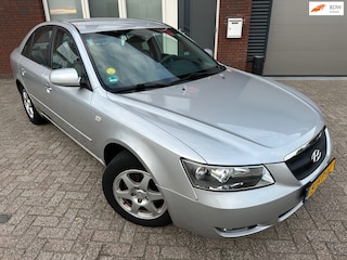 Hyundai Sonata 2.4 Dynamic / Clima / PDC / NAP