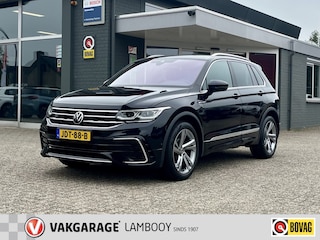 Volkswagen Tiguan 1.5 TSI R-Line Camera Trekhaak Carplay Keyless Navi