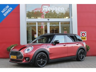 Mini Clubman 1.5 136PK COOPER CHILI AUTOMAAT | PANORAMISCH SCHUIF/KANTELDAK | NAVIGATIE | LEDEREN BEKLEDING | STOELVERWARMING | 17" LICHTMETALEN VELGEN | UNION JACK ACHTER LICHTEN | KEYLESS ENTRY / START |