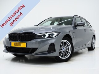 BMW 3-serie Touring 320e LCI Shadow Line | Keyless | Camera | BLIS | Widescreen | Carplay | Cruise | DAB | LED