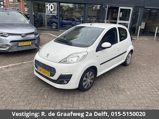 Peugeot 107 1.0 Active | Airco | Centralen vergrendeling | Radio