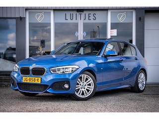BMW 120i 177pk M-Sport I Schuifdak I Leder I Carplay I LED I NL-auto I NAP I Dealer-onderhouden
