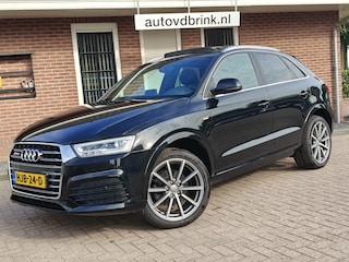 Audi Q3 2.0 TFSI q. Design, S-LINE / SCHUIFDAK / BOSE / LED