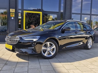 Opel Insignia Sports Tourer 2.0 Business Automaat 200PK | Park. Sens | Stuur- en Stoelverwarm. | Android Auto en Apple Carplay