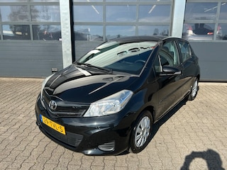 Toyota Yaris 1.3 16v VVT-i 99pk 5-drs Comfort