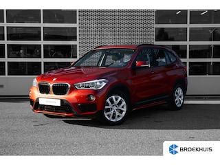 BMW X1 sDrive18i 140pk Executive | Voorstoelen verwarmd | Elektrische kofferklep | Achteruitrijcamera