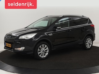 Ford Kuga 1.5 Titanium | Stoelverwarming | Trekhaak | Camera | Half leder | Park Assist | Keyless | Climate control | Navigatie | Cruise control