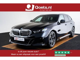 BMW 5-serie Touring 520i M Sport - Trekhaak - Parking/Driving Assistant - Head up - Elektrisch verstelbare/verwarmde stoelen - Stoelventilatie - Standkachel - Comfort Access - Getinte Ruiten - Stuurwielrandverwarming -