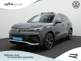 Volkswagen Tiguan 1.5 eHybrid 204 pk DSG R-Line Edition | Panoramadak | Trekhaak | Adaptief onderstel |  Achteruitrijcamera | Stuur-/stoelverwarming