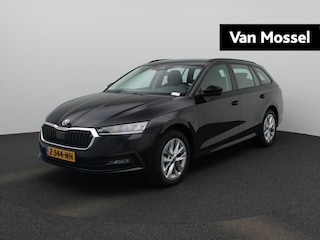 Skoda Octavia Combi 1.4 TSI iV PHEV Business Edition 204 PK | AUTOMAAT | Navigatie | Lichtmetalen Velgen | Climate Control | Parkeersensoren | Trekhaak | LED | Cruise Control | Virtual Cockpit | Apple Carplay & Android auto | Keyless | Elektrische Achterklep | Draadloos Telefoon Laden |