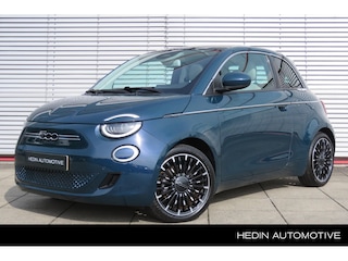 Fiat 500 3+1 La Prima 42 kWh | Compact, elektrisch & premium | Stoelverwarming | LED | Navigatie | AppleCarplay/AndroidAuto