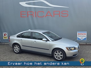 Volvo S40 2.4 Momentum AUTOMAAT AIRCO LM CC LEER