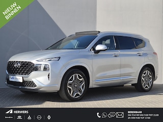 Hyundai Santa Fe 1.6 T-GDI PHEV Plug-in Premium Plus Sky Automaat / Apple Carplay Android Auto / HUD / Trekgewicht 1350 kg / Glazen schuif- en kanteldak / Elektrische achterklep / Rondomzicht camera / Adaptief CC /