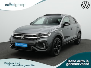 Volkswagen T-Roc 1.5 TSI 150 pk DSG R-Line | Panoramadak | IQ Light | Carplay | Parkeersensoren voor/achter | Adaptive Cruise