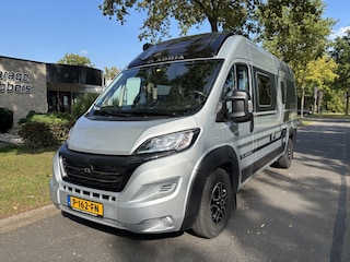 Overige Overige Adria TWIN 600 SPB SUPREME 9-TRAPS AUTOM. Standaard
