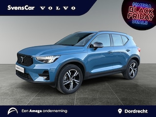 Volvo XC40 2.0 B4 Plus Dark | Trekhaak | Stoelverwarming | Keyless Entry | Elektrische kofferklep |