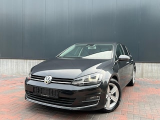 Volkswagen Golf 1.4 TSI Highline * Navi * Camera * Cruise * Climate * Dealer Onderhouden *