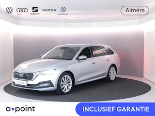 Skoda Octavia Combi 1.4 TSI iV PHEV Style 204 pk Automaat (DSG) | Navigatie | Parkeersensoren | Autom. airco (3 zones) | Elektr. voorstoelen met memory | Stoelverwarming v/a | Head-up display |