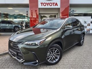 Lexus NX 450h+ AWD Luxury Line | Trekhaak | Sensoren | Leder | Android Au