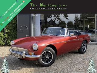 MG B type 1.8 Roadster | Oldtimer | In Goede Staat | Softtop | Lederen Stoelen | OVerdrive | Radio |