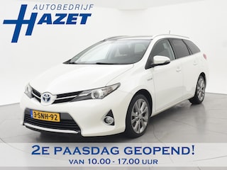 Toyota Auris Touring Sports 1.8 HYBRID AUT. + PANORAMA | CAMERA | NAVIGATIE | 17 INCH | PRIVACY GLASS
