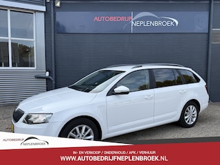 Skoda Octavia Combi 1.2 TSI Greentech Ambition Businessline Navi,17inch,Trekhaak, Cruise,Pdc Dealer onderhouden