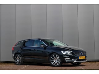 Volvo V60 2.4 D6 Twin Engine Summum | Pano | Bi-Xenon | Leder | Rijklaar.